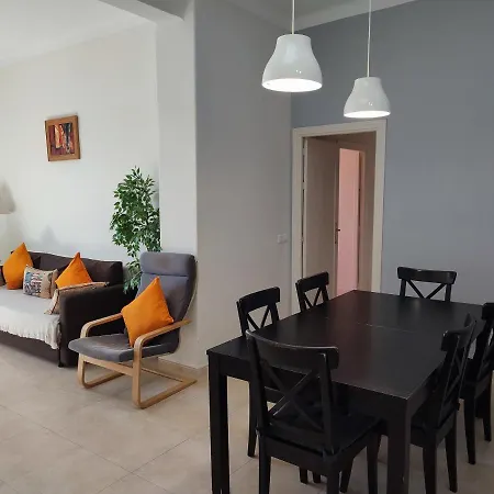 Apartment Manuel Agustin Heredia